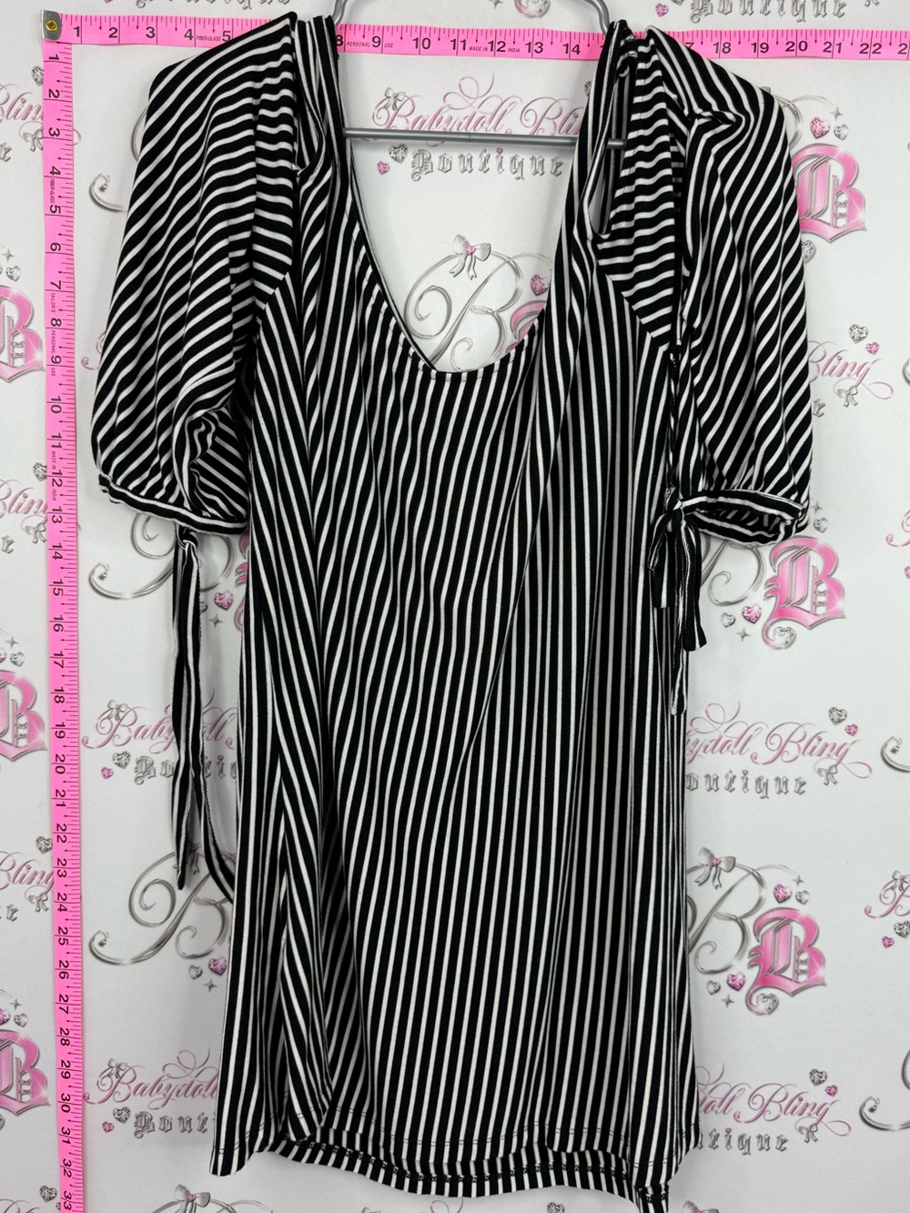POINTELLE shirt Black & White Striped Scoop Neck Tunic with Puff Sleeves